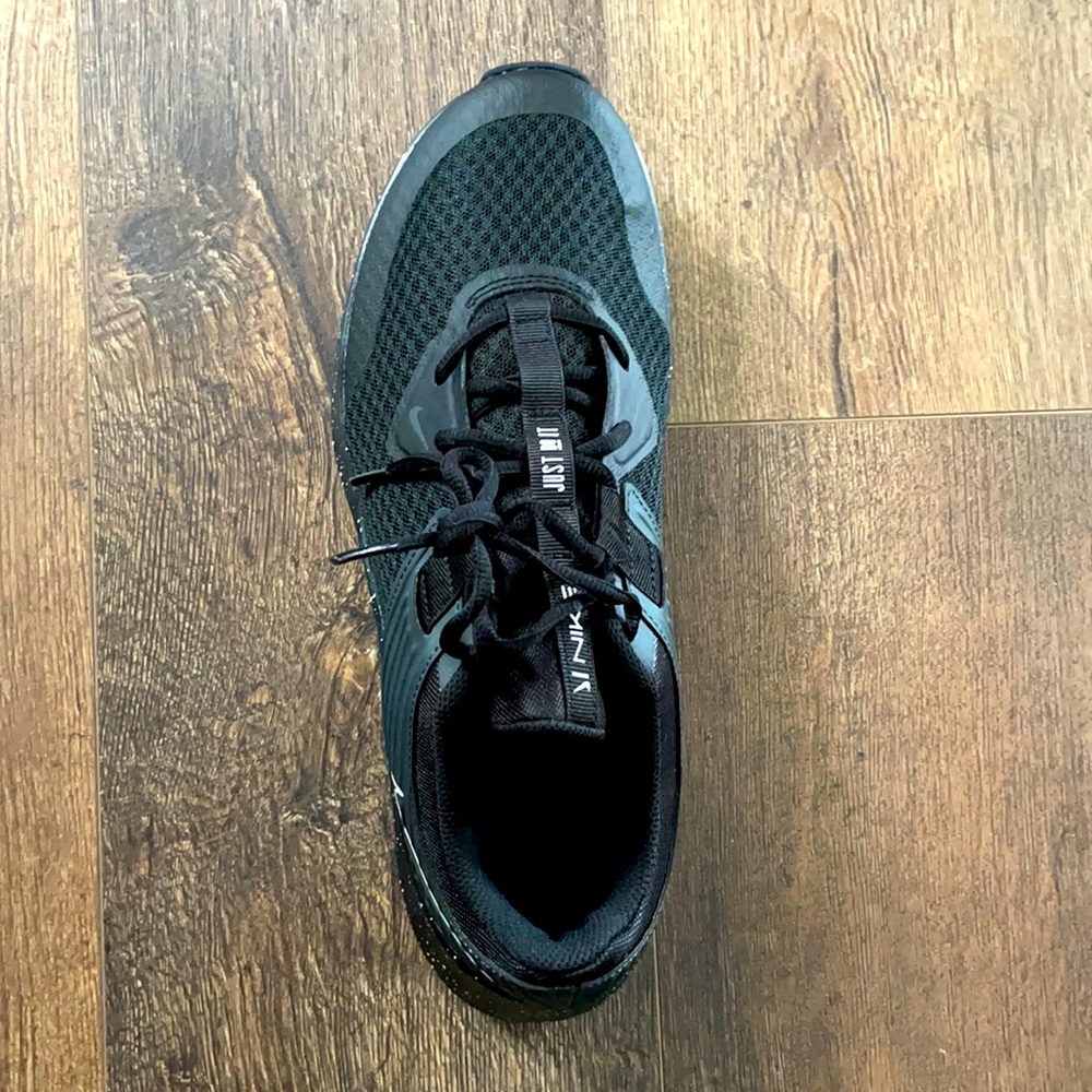 Nike men’s MC Trainer 11.5
